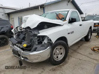 2017 Ram 1500 Tradesman z VIN 3C6JR6DT2HG704524, wystawiony jako Copart lot #80887844 z przebiegiem 42 743 mil mil oraz Szkoda całkowita • Salvage title. Historia ofert i sprzedaży dostępna na DreamBid. Obrazek 1.
