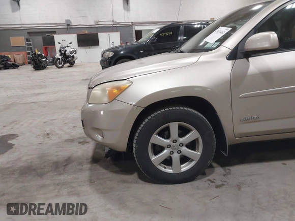 2008 Toyota RAV4 Limited with VIN JTMZK31V585023530, listed as a IAAI auction lot 42434462 with 232,829 mi miles and . Bid and sale history available at DreamBid. Image 14.