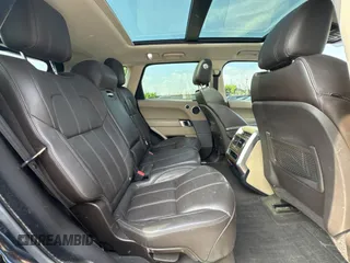 2017 Land Rover Range Rover Sport HSE z VIN SALWR2FK1HA128511, wystawiony jako Copart lot #62284745 z przebiegiem 119 383 mil mil oraz Szkoda całkowita • Salvage title. Historia ofert i sprzedaży dostępna na DreamBid. Obrazek 6.