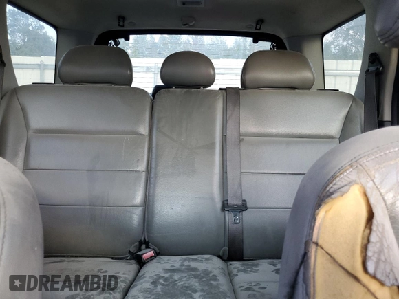 2006 Ford Escape XLT с VIN 1FMYU03186KB35165, выставлен на аукционе Copart как лот 71563254 с пробегом 206 450 миль миль и Чистый • Clean title. История ставок и продаж доступна на DreamBid. Изображение 10.