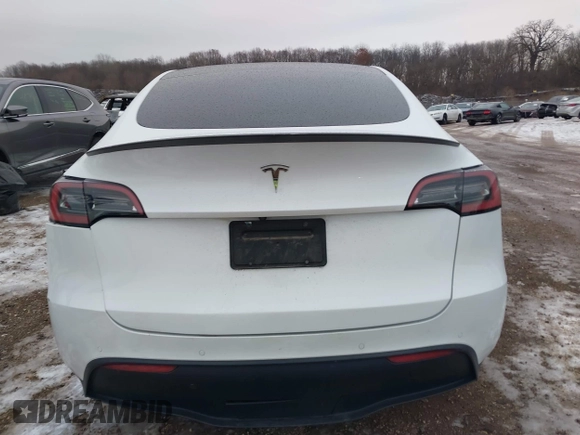 2021 Tesla Model Y Performance with VIN 5YJYGDEF6MF261711, listed as a IAAI auction lot 41176208 with 25,687 mi miles and . Bid and sale history available at DreamBid. Image 16.