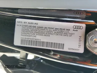 2024 Audi RS e-tron GT z VIN WAUBHBFW2R7901512, wystawiony jako Copart lot #49185595 z przebiegiem 1 993 mil mil oraz Szkoda całkowita • Salvage title. Historia ofert i sprzedaży dostępna na DreamBid. Obrazek 13.