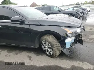 2022 Nissan Altima S z VIN 1N4BL4BV4NN302780, wystawiony jako Copart lot #56420755 z przebiegiem 107 099 mil mil oraz Szkoda całkowita • Salvage title. Historia ofert i sprzedaży dostępna na DreamBid. Obrazek 14.