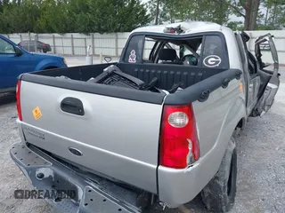 2004 Ford Explorer Sport Trac XLS with VIN 1FMZU67K14UA83504, listed as a IAAI auction lot 39410992 with Not provided miles and . Bid and sale history available at DreamBid. Image 16.