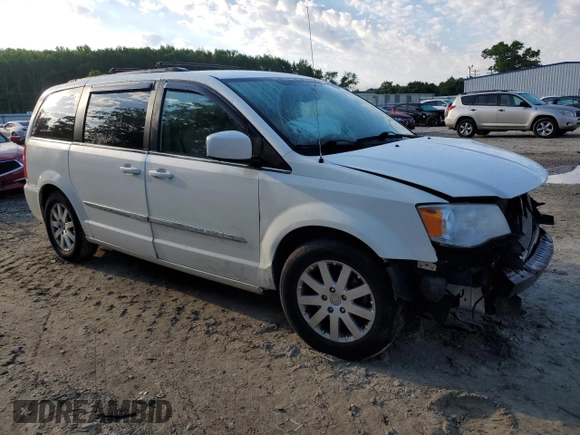 2013 Chrysler Town & Country Touring z VIN 2C4RC1BG3DR674413, wystawiony jako Copart lot #55902355 z przebiegiem 131 434 mil mil oraz Szkoda całkowita • Salvage title. Historia ofert i sprzedaży dostępna na DreamBid. Obrazek 4.