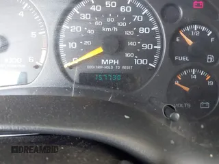 2000 Chevrolet Blazer LS z VIN 1GNCT18W1YK112722, wystawiony jako IAAI lot #41758275 z przebiegiem 157 730 mil mil oraz . Historia ofert i sprzedaży dostępna na DreamBid. Obrazek 7.