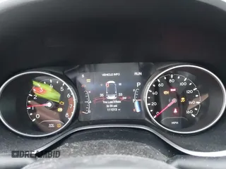 2018 Jeep Compass Latitude with VIN 3C4NJDBB2JT298810, listed as a IAAI auction lot 41497189 with 111,013 mi miles. Bid and sale history available at carsss.com. Image 7.