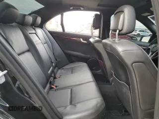 2013 Mercedes-Benz C 300 Sport с VIN WDDGF8AB7DR272984, выставлен на аукционе Copart как лот 47308325 с пробегом 94 740 миль миль и Списание • Salvage title. История ставок и продаж доступна на DreamBid. Изображение 10.