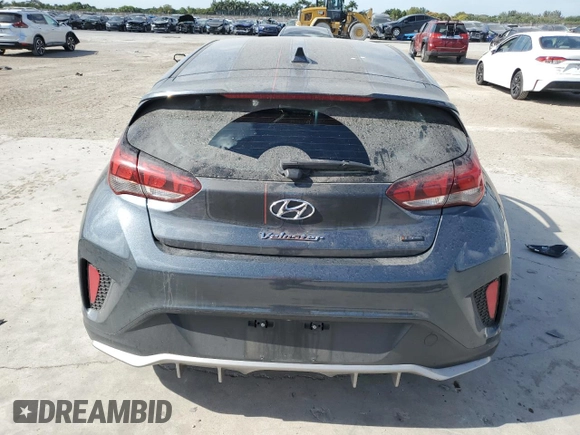 2019 Hyundai Veloster Turbo z VIN KMHTH6AB4KU007744, wystawiony jako Copart lot #88815645 z przebiegiem 88 738 mil mil oraz Nie do naprawy • Non repairable. Historia ofert i sprzedaży dostępna na DreamBid. Obrazek 6.
