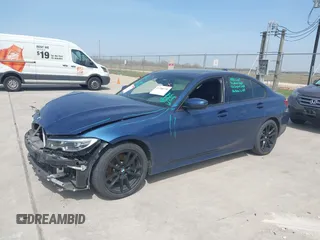 2022 BMW 3 Series 330i с VIN 3MW5R1J06N8C32399, выставлен на аукционе IAAI как лот 41788730 с пробегом 53 691 миль миль и . История ставок и продаж доступна на DreamBid. Изображение 2.