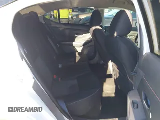2020 Nissan Sentra SR with VIN 3N1AB8DV0LY261421, listed as a IAAI auction lot 41752418 with 42,971 mi miles and . Bid and sale history available at DreamBid. Image 8.