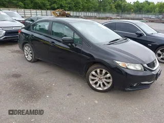2015 Honda Civic EX-L z VIN 2HGFB2F97FH513807, wystawiony jako IAAI lot #42521848 z przebiegiem 104 782 mil mil oraz . Historia ofert i sprzedaży dostępna na DreamBid. Obrazek 1.