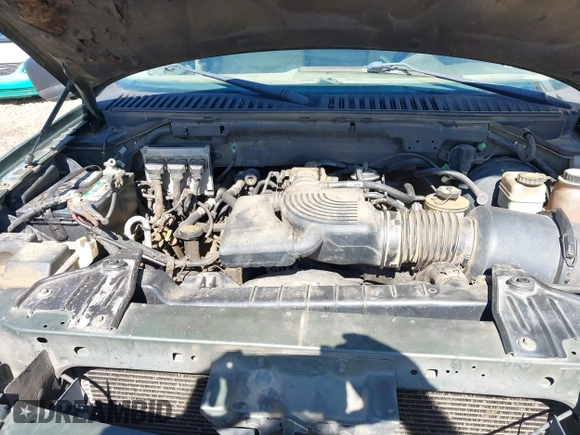2003 Ford Expedition Special Service с VIN 1FMFU15L33LB46589, выставлен на аукционе IAAI как лот 42294785 с пробегом 325 940 миль миль и . История ставок и продаж доступна на DreamBid. Изображение 10.
