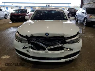 2017 BMW 7 Series 740i with VIN WBA7E2C52HG739888, listed as a Copart auction lot 72703492 with 94,241 mi miles. Bid and sale history available at carsss.com. Image 5.