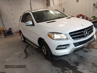 2014 Mercedes-Benz M 350 with VIN 4JGDA5HB2EA362135, listed as a IAAI auction lot 42222292 with 132,584 mi miles and . Bid and sale history available at DreamBid. Image 1.