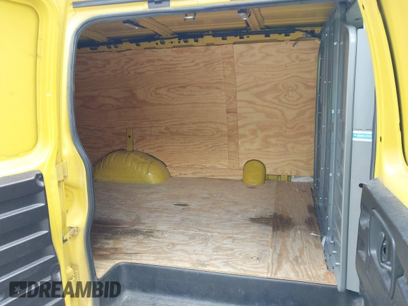 2021 Chevrolet Express Cargo with VIN 1GCWGAFP8M1175144, listed as a IAAI auction lot 42815392 with 57,298 mi miles and . Bid and sale history available at DreamBid. Image 8.