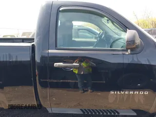2013 Chevrolet Silverado 1500 Work Truck with VIN 1GCNCPEX0DZ305351, listed as a IAAI auction lot 42010938 with 37,775 mi miles and . Bid and sale history available at DreamBid. Image 14.