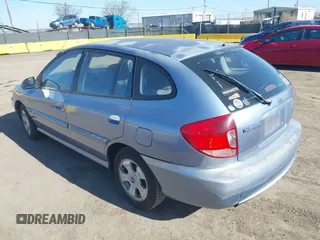 2004 Kia Rio with VIN KNADC165546190976, listed as a IAAI auction lot 41412051 with 186,378 mi miles. Bid and sale history available at carsss.com. Image 3.