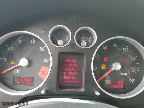 2002 Audi TT with VIN TRUWT28N531007611, listed as a Copart auction lot 87670625 with 175,809 mi miles and Salvage Title. Bid and sale history available at carsss.com. Image 9.