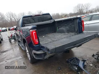 2021 GMC Sierra 1500 SLT z VIN 3GTU9DEL0MG262362, wystawiony jako IAAI lot #41433392 z przebiegiem 69 713 mil mil oraz . Historia ofert i sprzedaży dostępna na DreamBid. Obrazek 3.