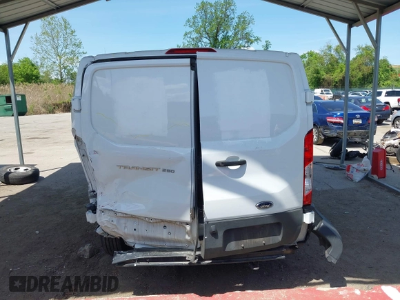 2021 Ford Transit Cargo z VIN 1FTBR1Y89MKA66720, wystawiony jako IAAI lot #42064777 z przebiegiem 112 171 mil mil oraz . Historia ofert i sprzedaży dostępna na DreamBid. Obrazek 16.
