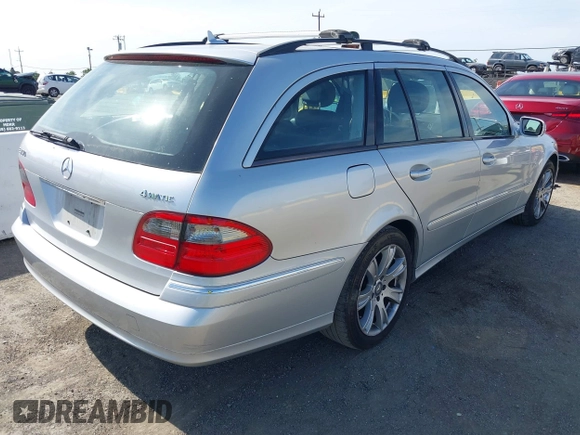 2009 Mercedes-Benz E 350 with VIN WDBUH87X29B446372, listed as a IAAI auction lot 42018173 with 276,831 mi miles and . Bid and sale history available at DreamBid. Image 4.