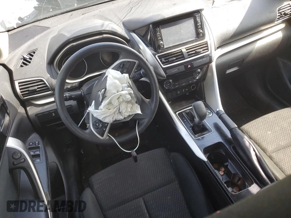 2019 Mitsubishi Eclipse Cross ES z VIN JA4AT3AAXKZ034170, wystawiony jako Copart lot #55047155 z przebiegiem Nie podano mil oraz Szkoda całkowita • Salvage title. Historia ofert i sprzedaży dostępna na DreamBid. Obrazek 8.
