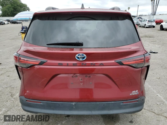 2021 Toyota Sienna XLE с VIN 5TDJRKEC3MS008587, выставлен на аукционе Copart как лот 53469445 с пробегом 139 965 миль миль и Списание • Salvage title. История ставок и продаж доступна на DreamBid. Изображение 6.