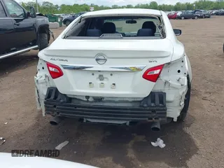 2016 Nissan Altima S z VIN 1N4AL3AP0GC174433, wystawiony jako IAAI lot #42257840 z przebiegiem 122 158 mil mil oraz . Historia ofert i sprzedaży dostępna na DreamBid. Obrazek 6.