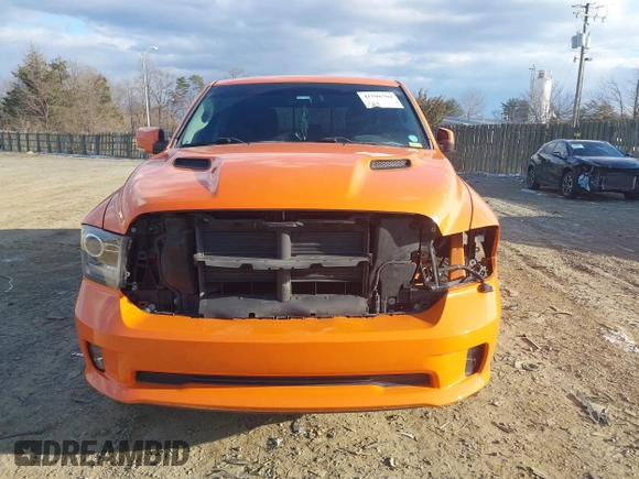 2017 Ram 1500 Night z VIN 1C6RR7MT6HS570778, wystawiony jako IAAI lot #41596704 z przebiegiem 122 878 mil mil oraz . Historia ofert i sprzedaży dostępna na DreamBid. Obrazek 12.