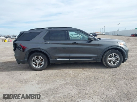 2020 Ford Explorer XLT z VIN 1FMSK7DH3LGA67680, wystawiony jako IAAI lot #41793104 z przebiegiem 57 409 mil mil oraz . Historia ofert i sprzedaży dostępna na DreamBid. Obrazek 13.