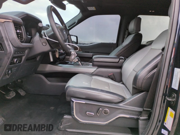 2023 Ford F-150 Lightning Pro с VIN 1FTVW1EV5PWG16444, выставлен на аукционе Copart как лот 48224415 с пробегом 25 782 миль миль и Списание • Salvage title. История ставок и продаж доступна на DreamBid. Изображение 7.