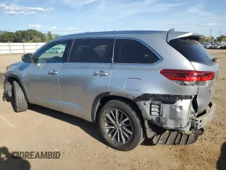 2018 Toyota Highlander SE z VIN 5TDKZRFH5JS534366, wystawiony jako Copart lot #52105255 z przebiegiem 53 972 mil mil oraz Szkoda całkowita • Salvage title. Historia ofert i sprzedaży dostępna na DreamBid. Obrazek 2.