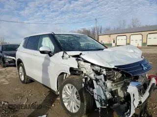 2022 Mitsubishi Outlander ES with VIN JA4J4TA80NZ006960, listed as a Copart auction lot 44315245 with 0 mi miles and Salvage Title. Bid and sale history available at carsss.com. Image 11.