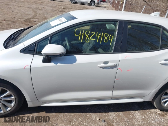 2023 Toyota Corolla Hatchback SE with VIN JTND4MBE0P3196869, listed as a IAAI auction lot 41824184 with 10,465 mi miles. Bid and sale history available at carsss.com. Image 14.