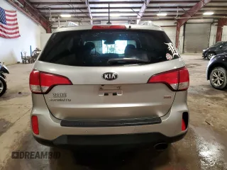2015 Kia Sorento LX with VIN 5XYKT4A68FG607356, listed as a Copart auction lot 41841765 with 159,918 mi miles and Clean Title. Bid and sale history available at carsss.com. Image 6.