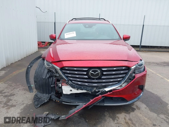 2021 Mazda CX-9 Signature with VIN JM3TCBEY0M0533350, listed as a IAAI auction lot 41804240 with 32,229 mi miles. Bid and sale history available at carsss.com. Image 12.