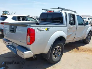 2017 Nissan Frontier SV with VIN 1N6AD0EV8HN771380, listed as a IAAI auction lot 42392248 with 104,192 mi miles and . Bid and sale history available at DreamBid. Image 4.