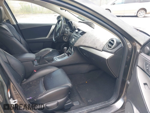2010 Mazda 3 S Sport with VIN JM1BL1H68A1113320, listed as a IAAI auction lot 42347581 with 136,271 mi miles and . Bid and sale history available at DreamBid. Image 5.