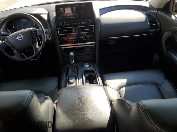 2021 Nissan Armada SV z VIN JN8AY2AD4M9662695, wystawiony jako Copart lot #43764595 z przebiegiem 107 098 mil mil oraz Szkoda całkowita • Salvage title. Historia ofert i sprzedaży dostępna na DreamBid. Obrazek 8.