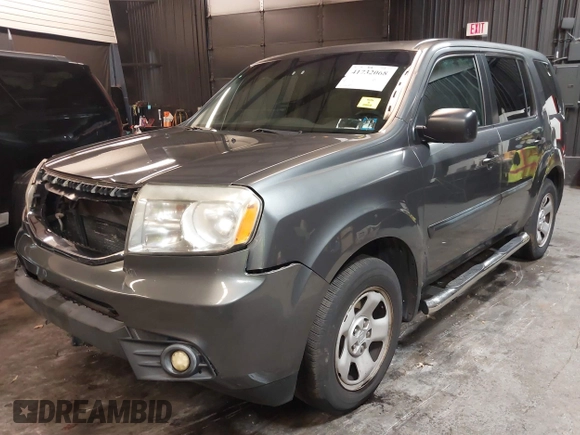 2012 Honda Pilot LX with VIN 5FNYF4H25CB086054, listed as a IAAI auction lot 41732068 with 139,084 mi miles and . Bid and sale history available at carsss.com. Image 19.