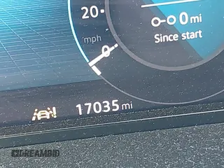 2024 Volkswagen Atlas SE с VIN 1V2WR2CA5RC530054, выставлен на аукционе IAAI как лот 42034203 с пробегом 17 035 миль миль и . История ставок и продаж доступна на DreamBid. Изображение 12.