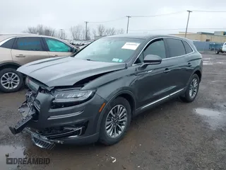 2019 Lincoln Nautilus Select with VIN 2LMPJ8K91KBL61745, listed as a IAAI auction lot 42020381 with 20,080 mi miles. Bid and sale history available at carsss.com. Image 2.