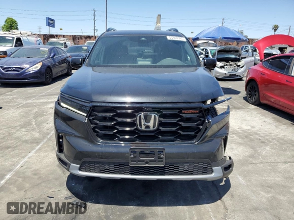 2025 Honda Pilot TrailSport with VIN 5FNYG1H62SB101798, listed as a Copart auction lot 55340585 with 1,065 mi miles and Salvage title. Bid and sale history available at DreamBid. Image 5.