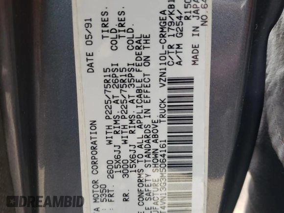 1991 Toyota Pickup DLX z VIN JT4VN13G3M5064161, wystawiony jako Copart lot #57963035 z przebiegiem 232 994 mil mil oraz Szkody całkowita. Historia ofert i sprzedaży dostępna na DreamBid. Obrazek 12.