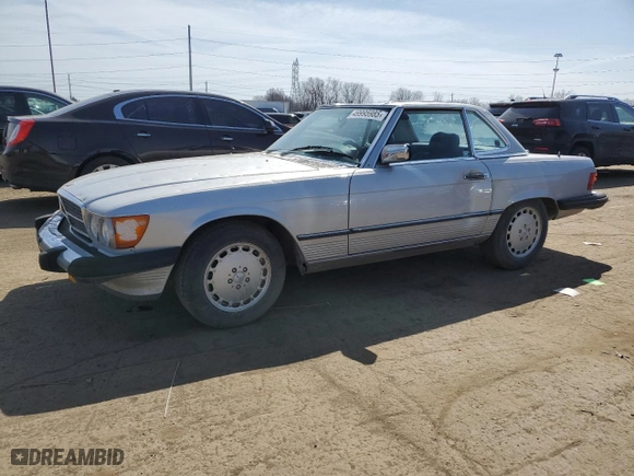 1988 Mercedes-Benz 560 Series 560SL with VIN WDBBA48D6JA080676, listed as a Copart auction lot 49995985 with 66,376 mi miles and Salvage Title. Bid and sale history available at carsss.com. Image 1.
