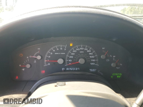 2003 Ford Expedition XLT Value with VIN 1FMPU16W73LB69953, listed as a Copart auction lot 58771365 with 228,246 mi miles and Salvage title. Bid and sale history available at DreamBid. Image 9.