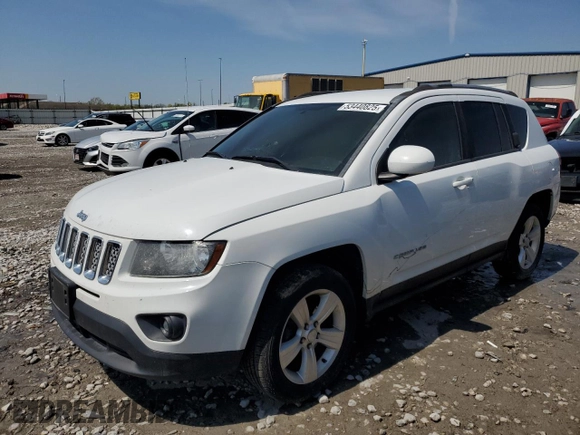 2016 Jeep Compass Latitude z VIN 1C4NJDEB6GD594486, wystawiony jako Copart lot #53440825 z przebiegiem Nie podano mil oraz Szkoda całkowita • Salvage title. Historia ofert i sprzedaży dostępna na DreamBid. Obrazek 1.