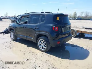 2018 Jeep Renegade Latitude with VIN ZACCJBBB8JPG82416, listed as a IAAI auction lot 41977023 with 75,092 mi miles and . Bid and sale history available at carsss.com. Image 3.