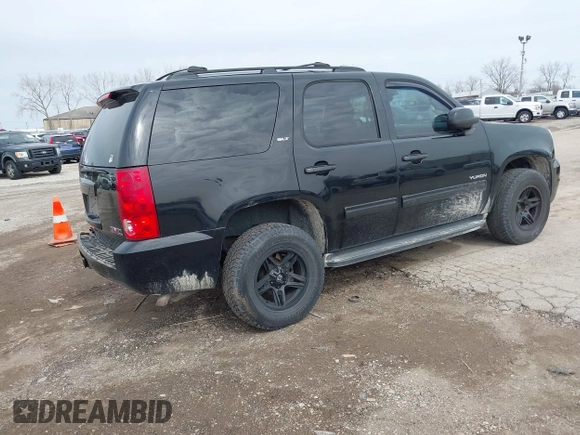 2013 GMC Yukon SLT with VIN 1GKS2CE01DR135135, listed as a IAAI auction lot 41828474 with 180,347 mi miles. Bid and sale history available at carsss.com. Image 4.